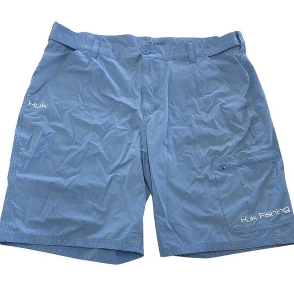 Huk Fishing Shorts Mens 3XL Light Blue Performance Stretch Quick Dry Zip Pockets - Picture 1 of 9